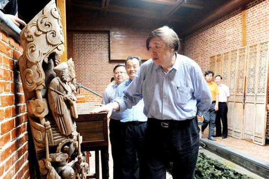 1500字微型小说获鲁迅奖！76岁作家冯骥才的语言魅力。.jpg