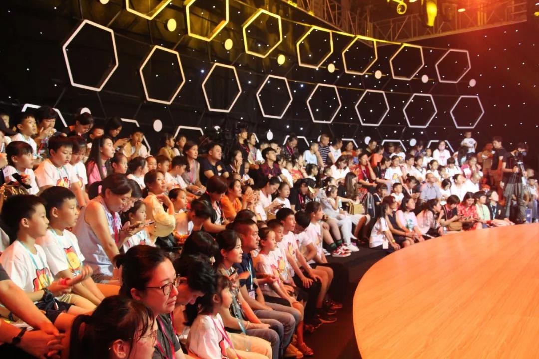 语言的艺术：关于小学教师批评学生的方法和艺术法